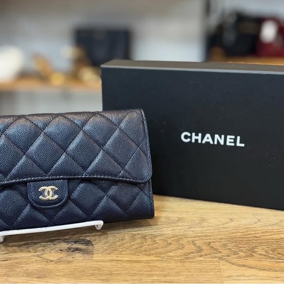 CHANEL - Classic Caviar Flap long Wallet NEWš„wallet on chain crossbody bagāļø - Picture 3 of 12